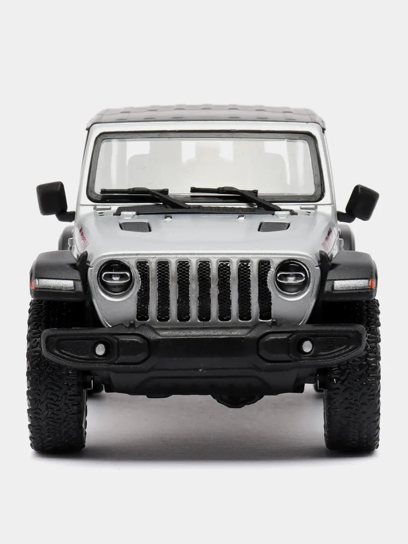 Kinsmart 2018 Jeep Wrangler Rubicon 4x4 with Top KT5412DK 1:34 Scale Model Silver