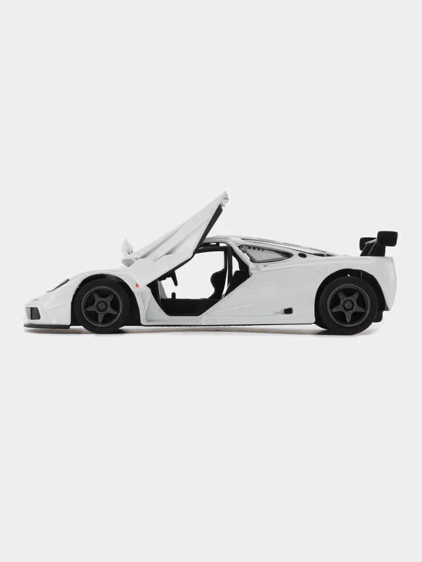 Kinsmart Metal inertial car 1995 McLaren F1 GTR KT5411D 1:34 Scale Model White
